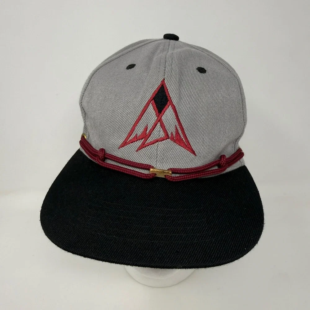 Findlay Hats Gray Black Snapback‎ Hat Red Mountain Logo Lace Detail Portland OR